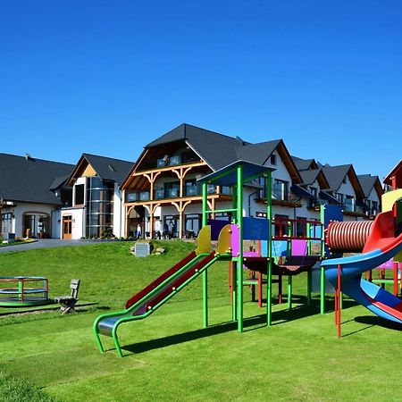 Отель Wichrowe Wzgorze Хмельно Экстерьер фото